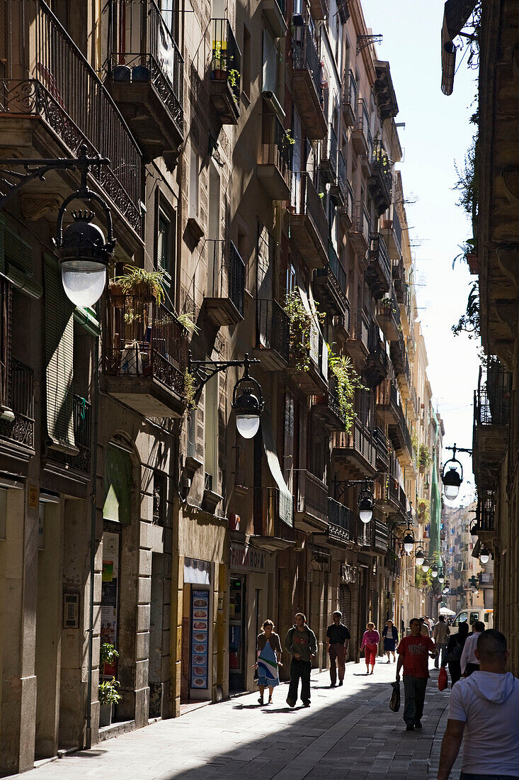 Barcelona Raval Altbauten Sanierungsviertel