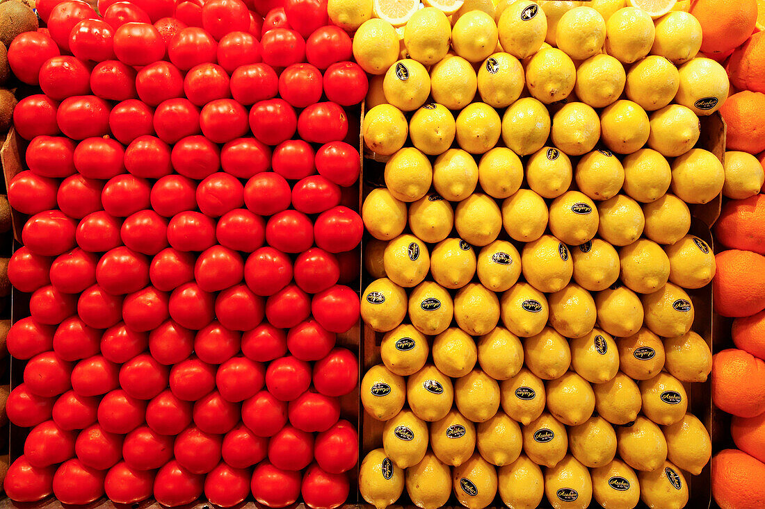 spain,Barcelona,market hall La Boqueria,fruits,tomatoes,and citrons