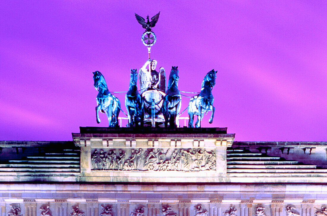 Berlin , Brandenburg gate,  Brandenburger Tor , Quadriga