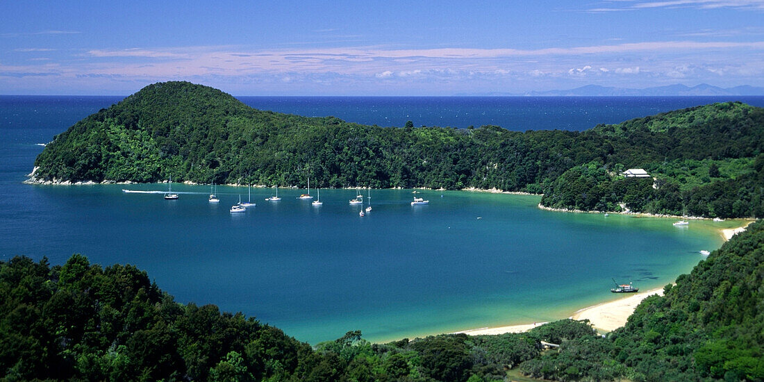 Tobago, Charlotteville,  Pirat´s bay, sailing ships