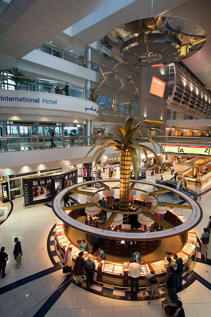 Dubai International Airport Dubai United Arab Emirates ,Sheikh Rashid Terminal ,duty free shopping zone , Gold shop