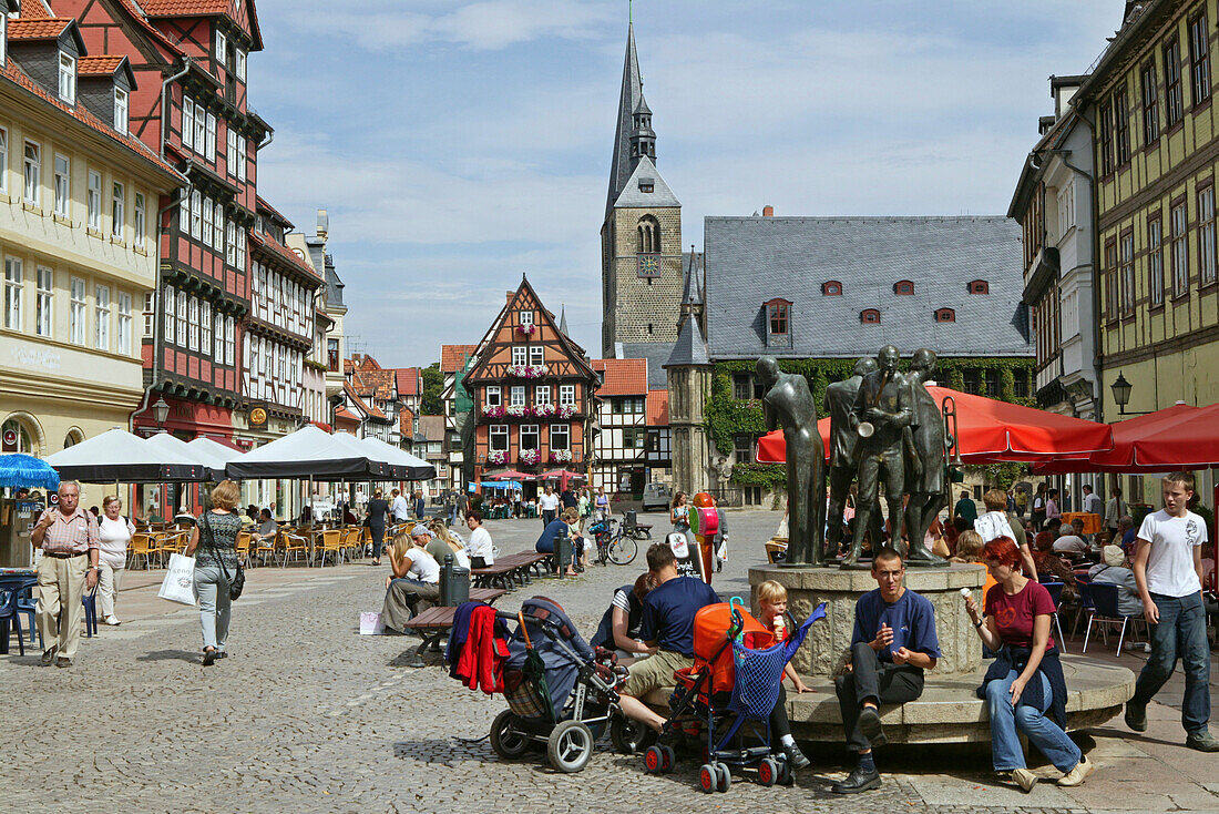 Quedlinburg, Marktplatz, Rathaus, Marktkirche, Münzenberger, Musikanten, Fachwerkhäuser, Harz, Sachsen-Anhalt, Harz