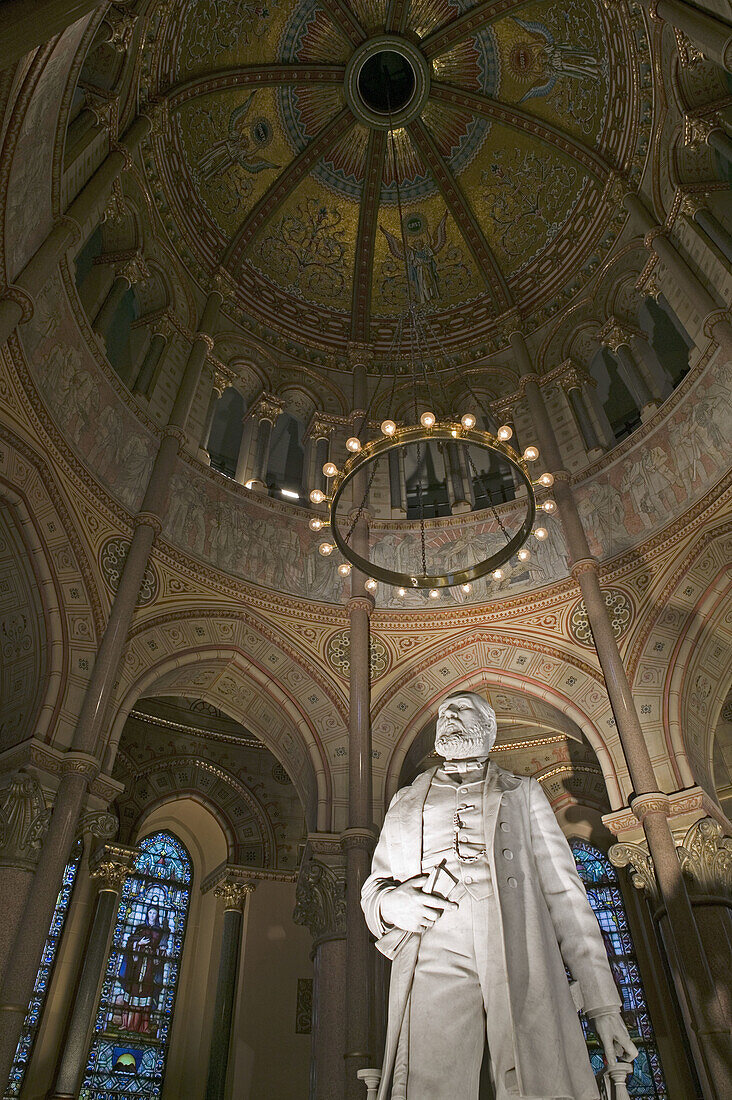 Lakeview Cemetery. Tomb of James Garfield, 20th president of the USA. Cleveland. Ohio. USA.