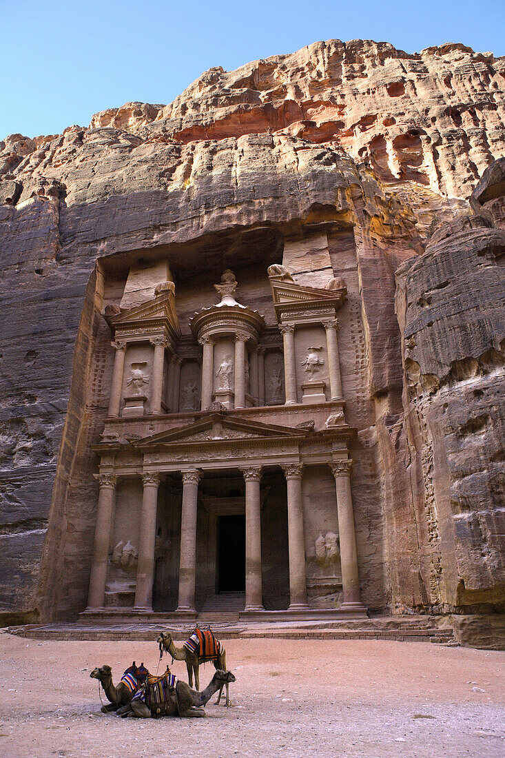 The Treasury, Petra, UNESCO World Heritage Site, Jordan