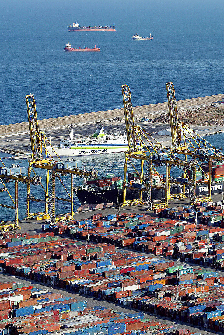 Containers terminal. Barcelona harbour. Catalunya. Spain