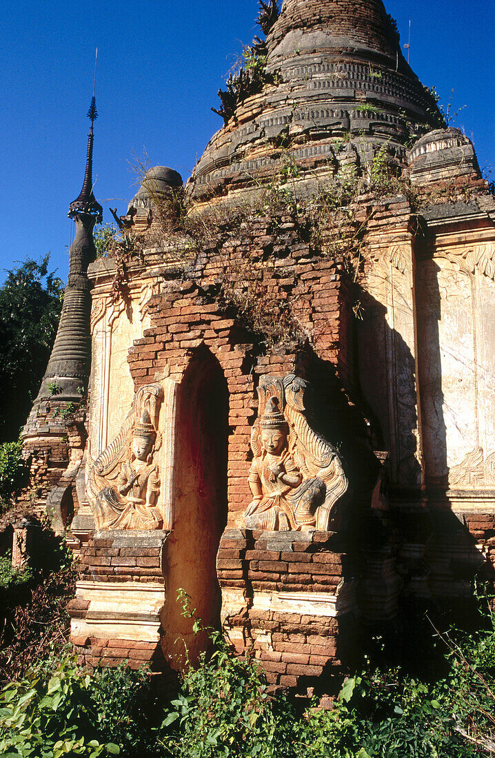 Ruined stupas of Shwe Inn Thein. Indein. Inle Lake. Shan State. Myanmar.