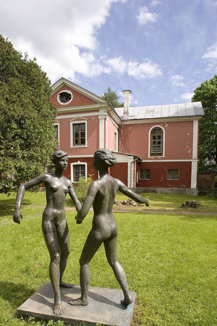 Oisu manor and park (built in 1760-1767). Estonia
