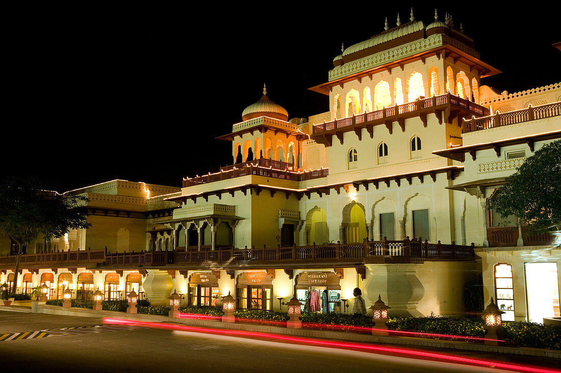 Rambagh Palace Hotel. Evening. Jaipur. Rajasthan. India.