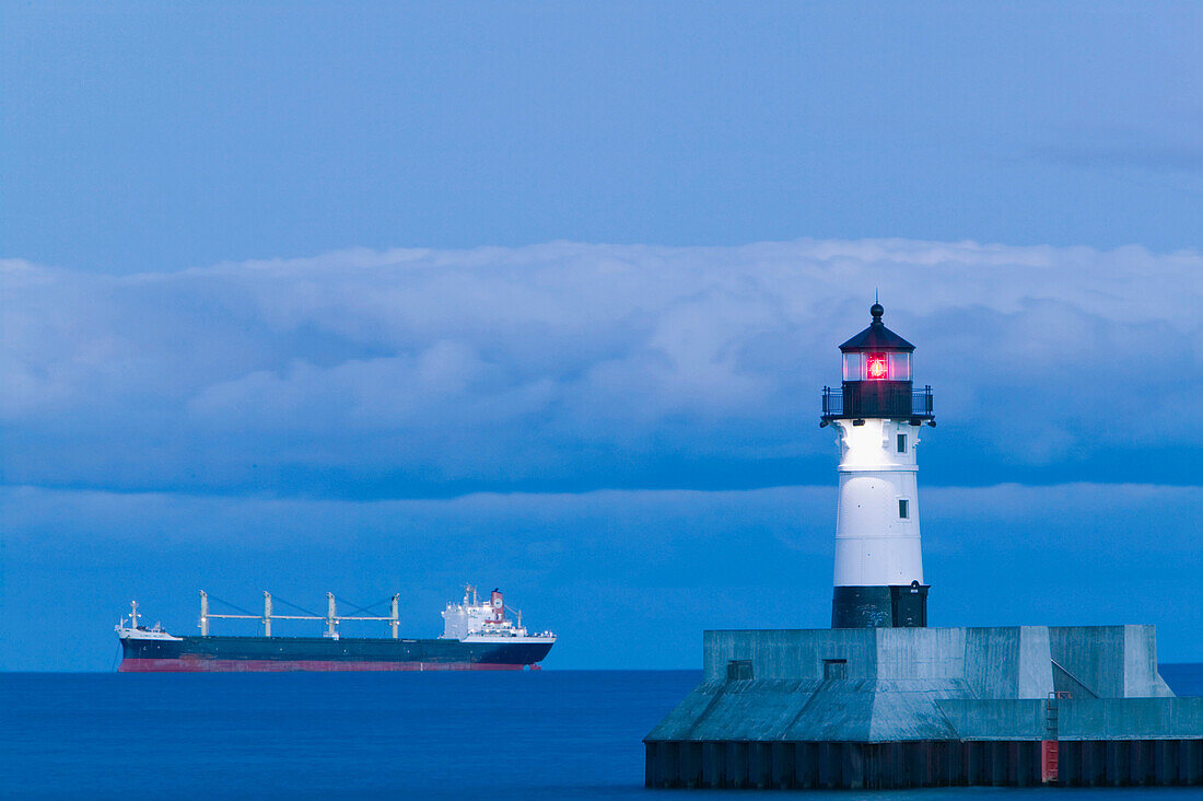 Duluth Harbor. Shipping Channel Lighhouse. Evening. Duluth. Minnesota. USA.