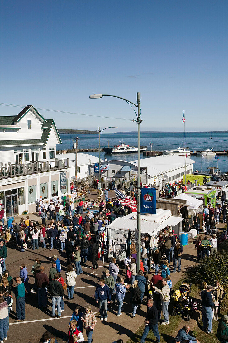 Bayfield Apple Festival. Crowds. Autumn. Lake Superior Shore. Bayfield. Wisconsin. USA.