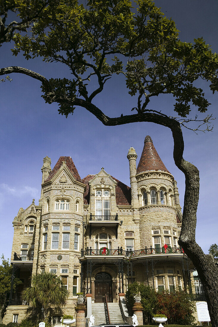 Bishop s Palace (b.1886-1893). Galveston. Texas, USA.