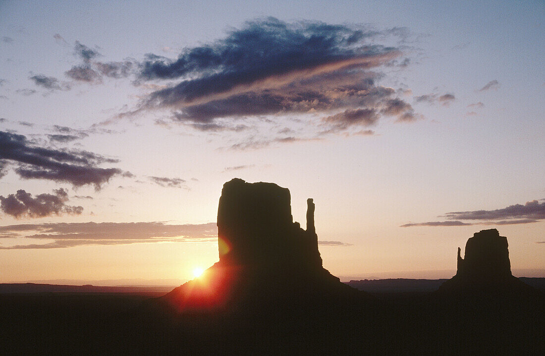 Sunrise over the Mittens, Monument Valley. Utah, USA