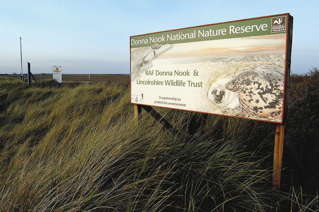 Donna Nook Nature Reserve board at the entrance of this important breeding colony for grey seals (Halichoerus grypus). U.K.