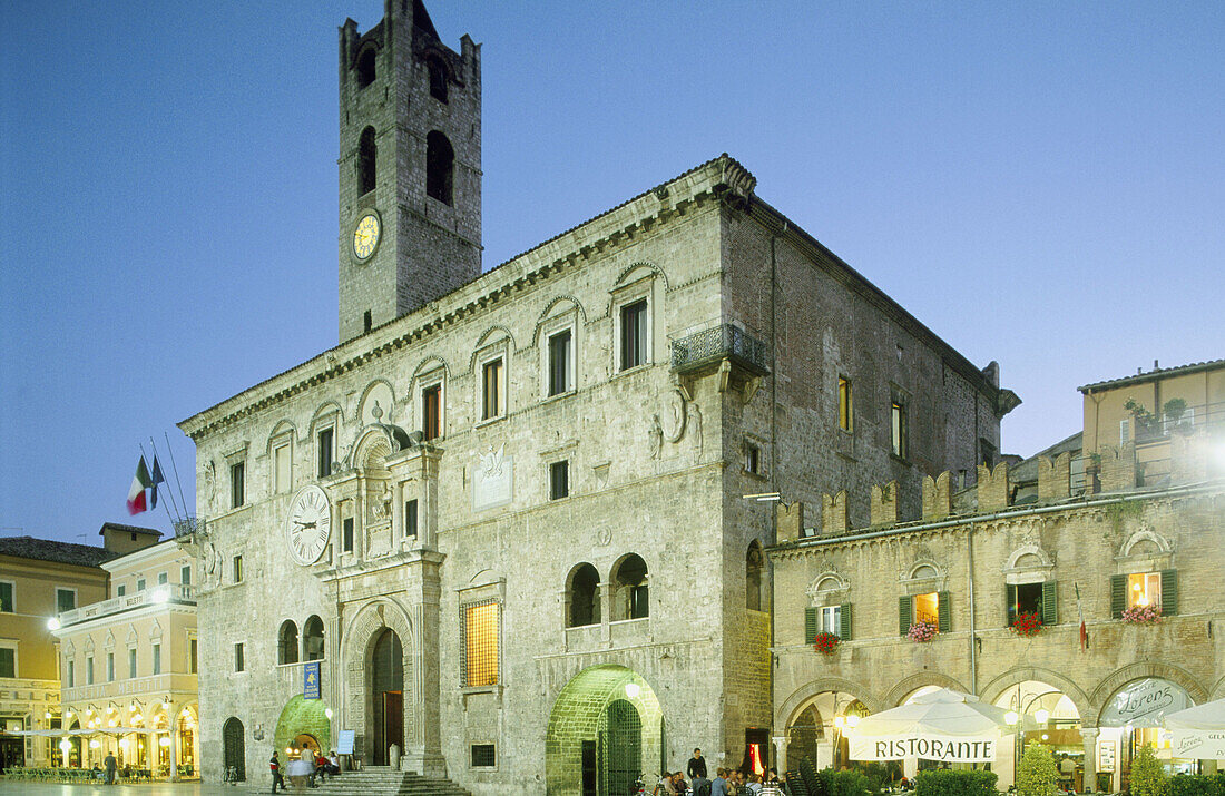 Palazzo comunale (Town hall). Ascoli Piceno. Marche. Italy