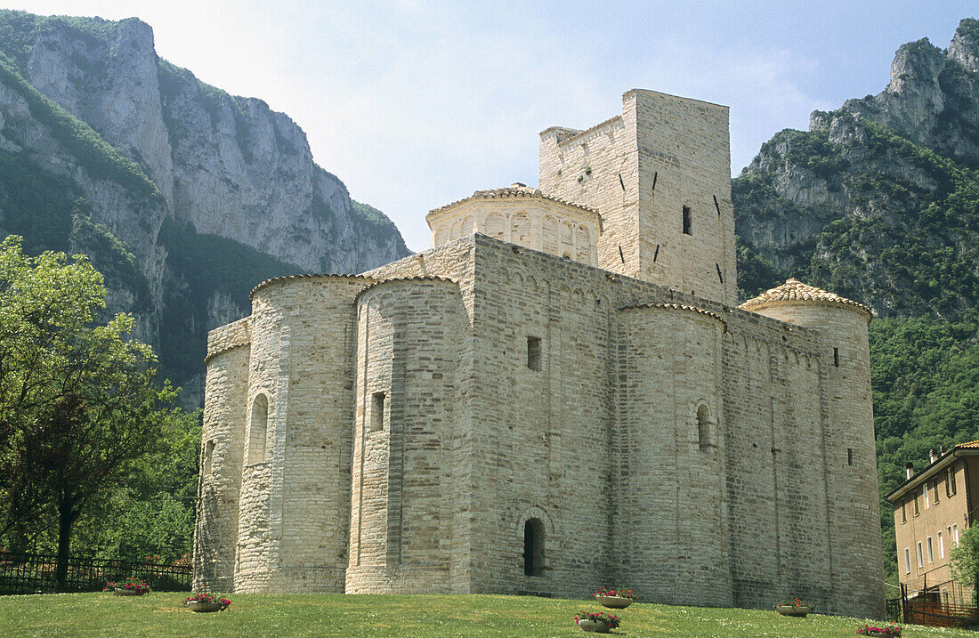 Romanesque abbey of San Vittore, Monti Sibillini National Park. Marche, Italy