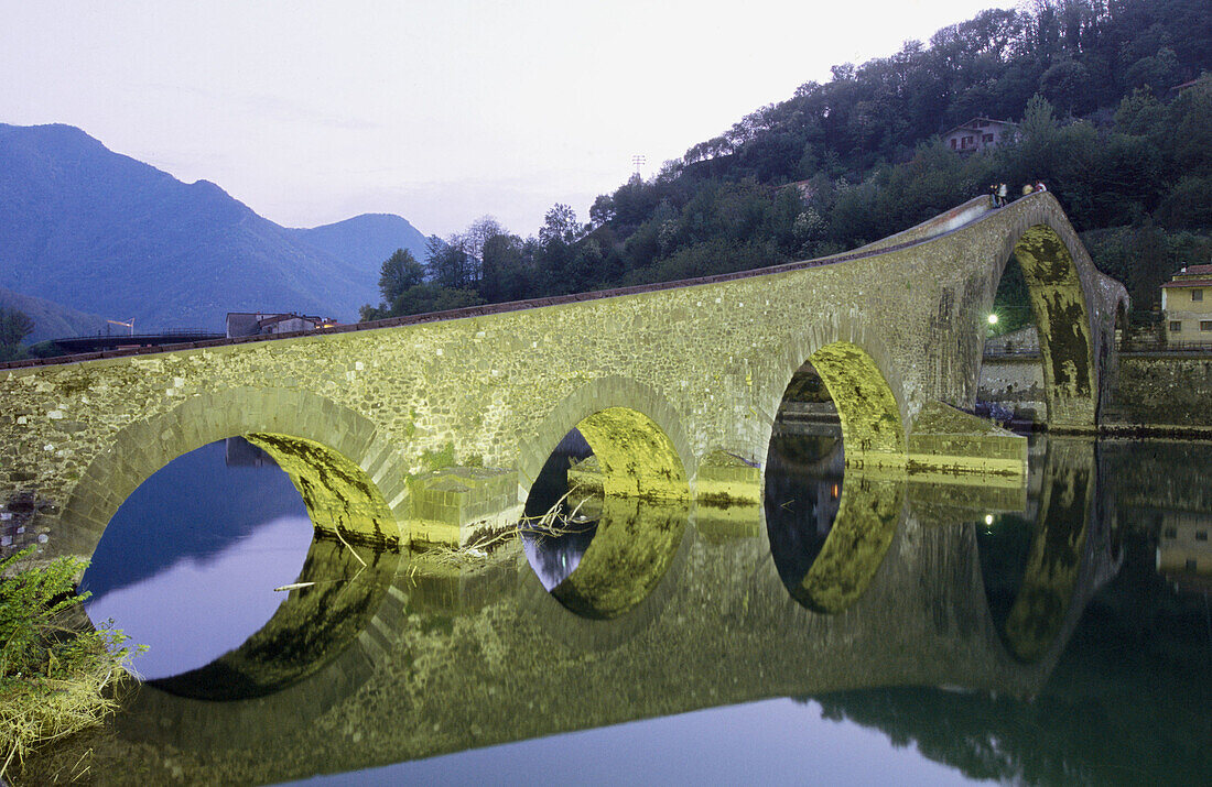 Devil s Bridge. Borgo a Mozzano, Garfagnana. Tuscany, Italy