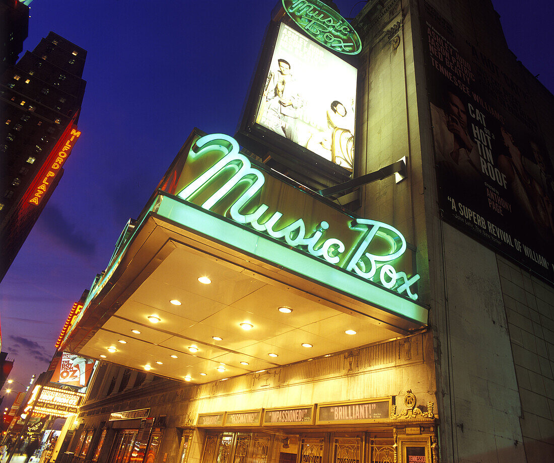 Theater district, Manhattan, New York, USA.