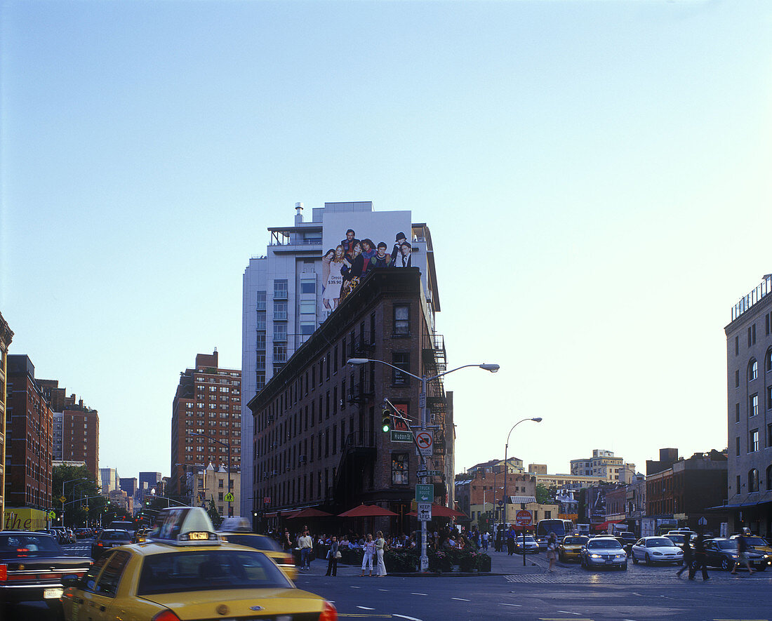 restaurants, Meat packing district, Manhattan, New York, USA.
