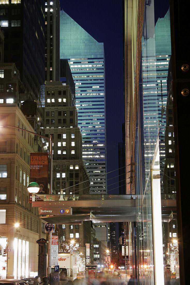 Night, lights, Citicorp Banking Corporation. 54th Street. Manhattan. New York. USA.