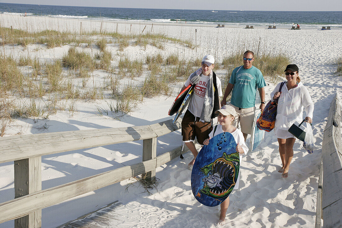 Gulf of Mexico, Island House Hotel, family, mother, father, brother, sister. Orange Beach. Alabama. USA.