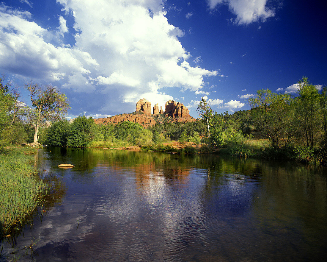Scenic cathedral rock & red rock crossing, Sedona, Arizona, USA.