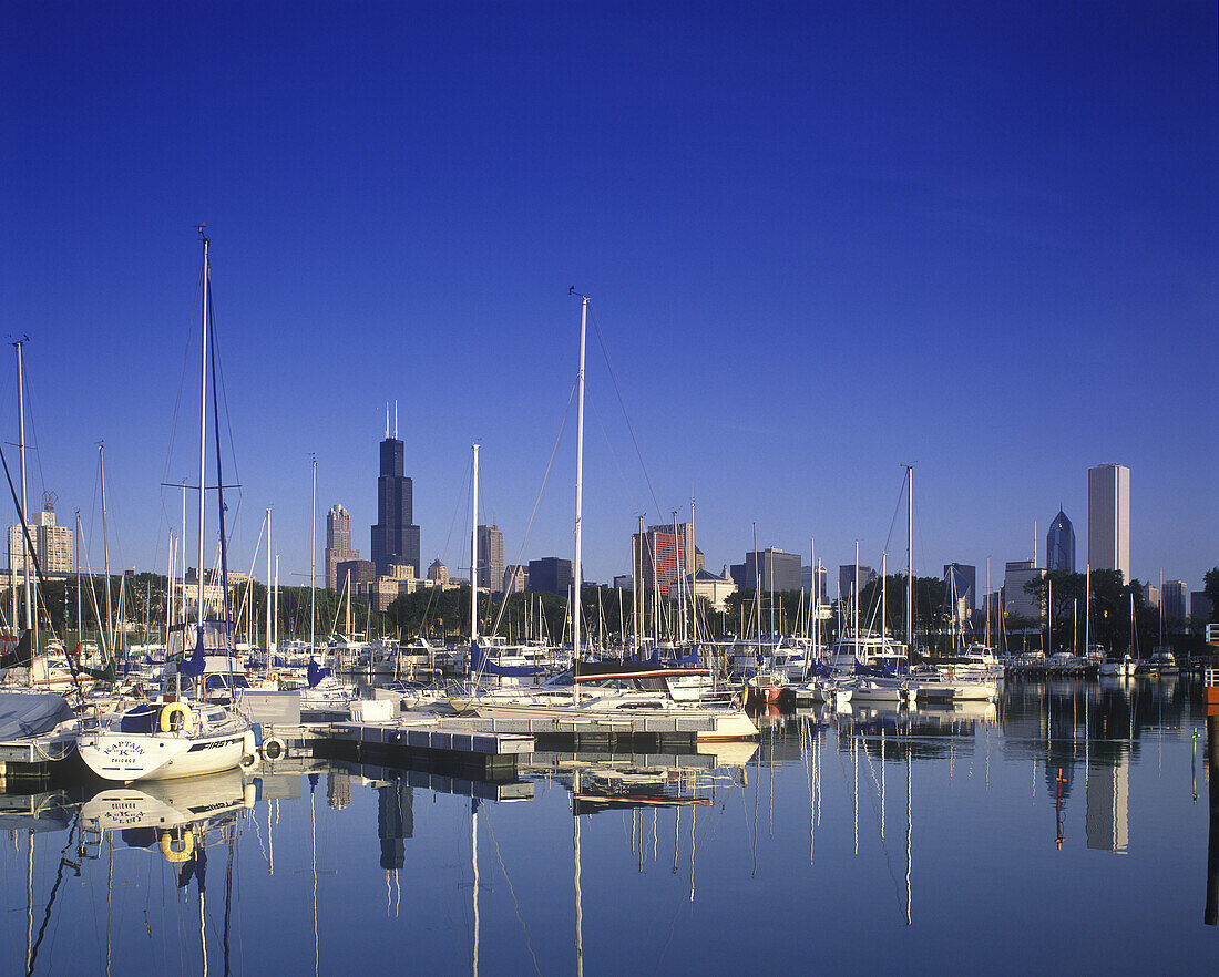 Burnham park harbor, Chicago, Illinois, USA.