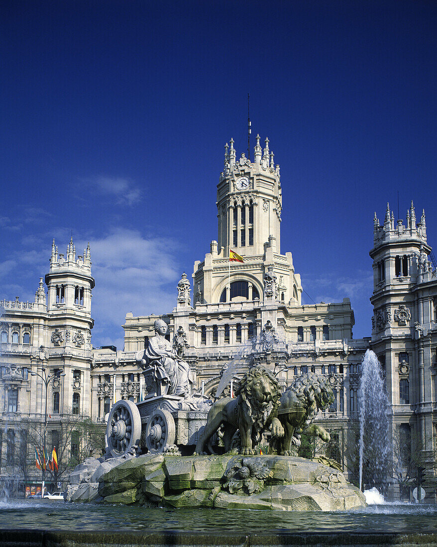 Cibeles fountain, Madrid, Spain.