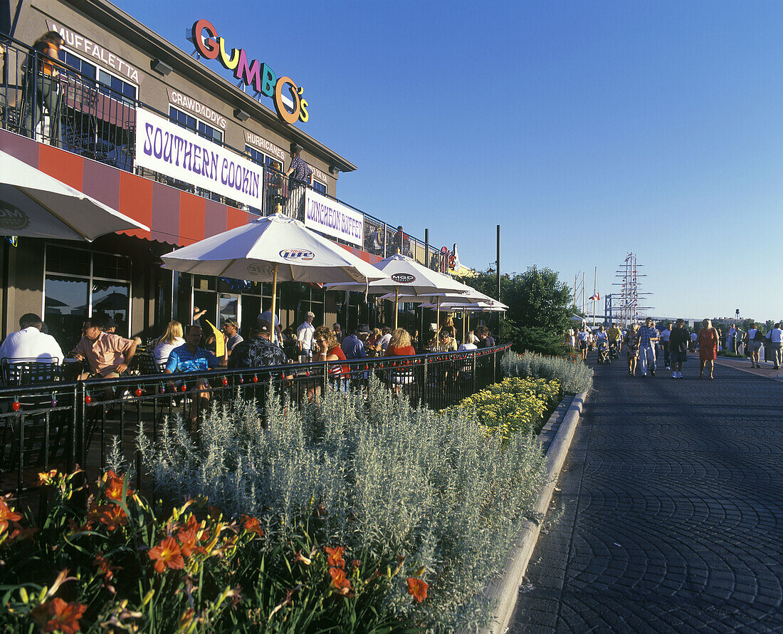 restaurants / cafes, International park, Toledo, Ohio, USA.