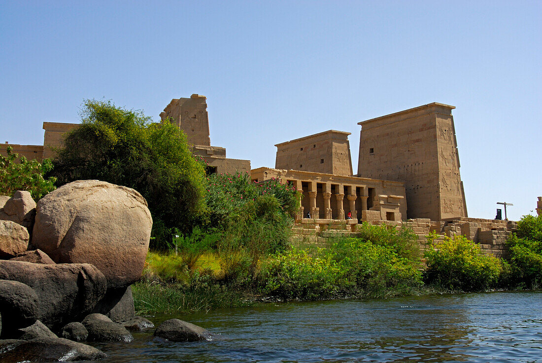 Tempel der Isis auf der Insel Philae, Assuan-Stausee, Ägypten, Afrika
