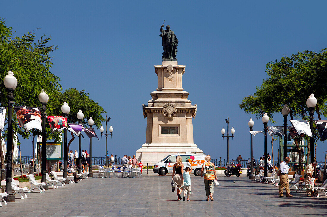 Rambla Nova, Tarragona, Katalonien, Spanien