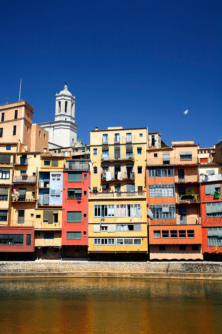 Colorful apartment houses on the river Onyar, Girona, Catalonia, Spain