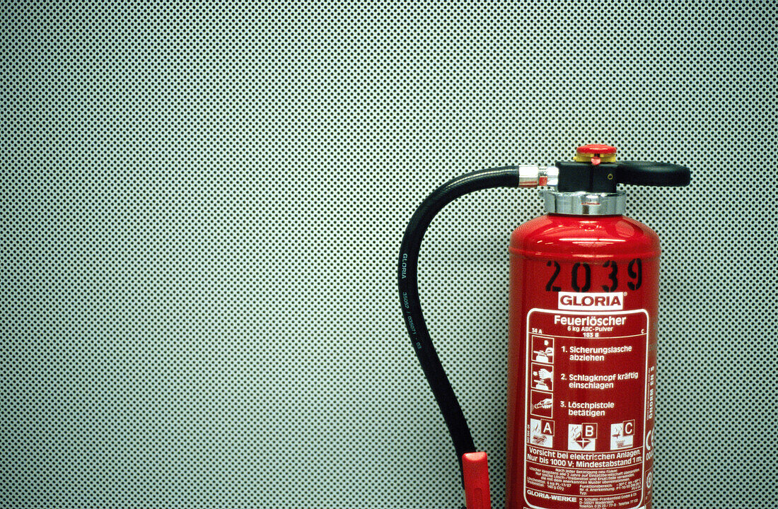 Fire extinguisher