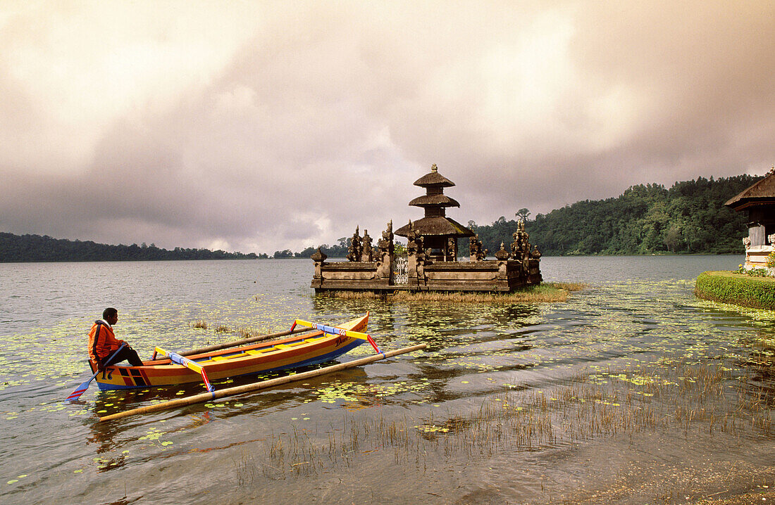 Ulun Danu Temple in Lake Baratan. Bedugul. Bali, Indonesia