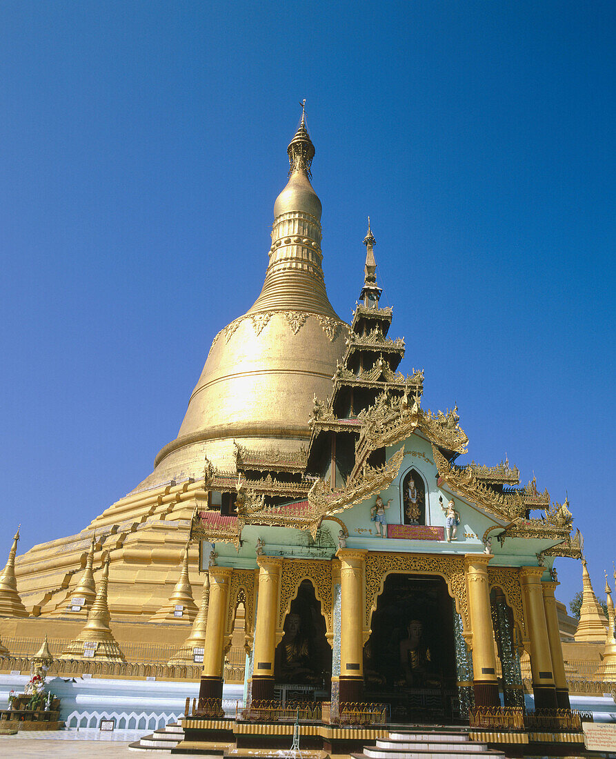 Shwe Maw Daw Stupa in Bago. Myanmar (Burma)