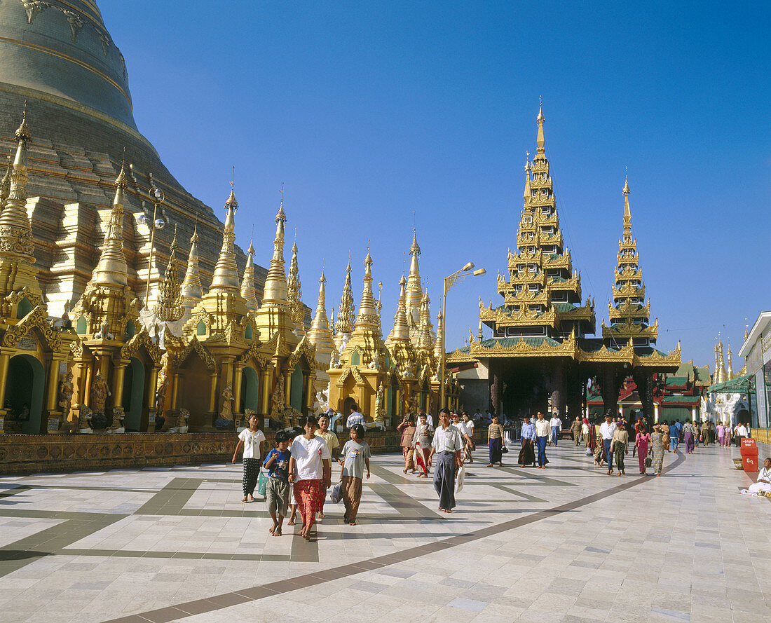 Shwedagon Pagoda. Yangoon. Myanmar