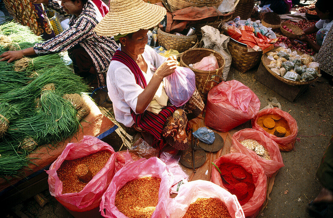 Market at Kalaw. Shan State. Myanmar.