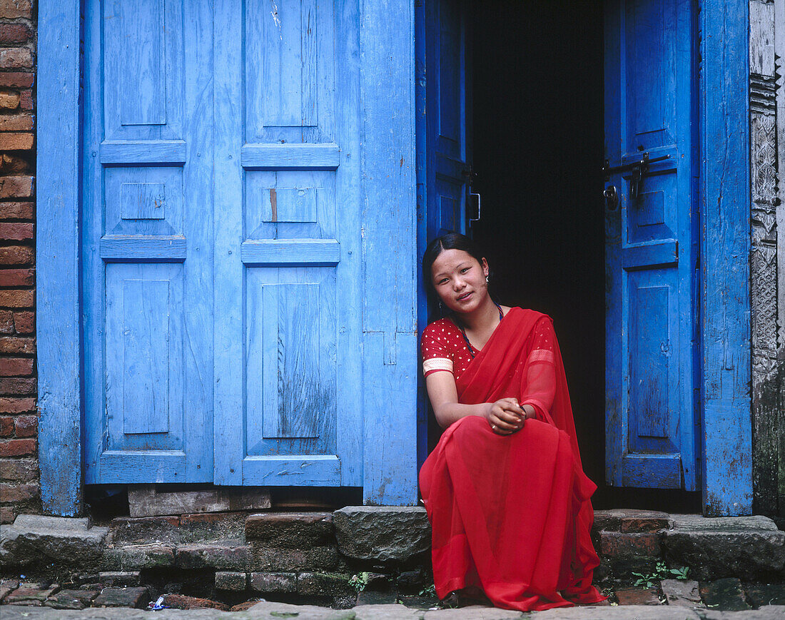 Nepalese woman. Bhaktapur. Kathmandu valley. Nepal.