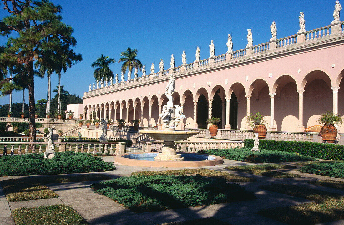 Cà d Zan ( John s House ), John and Mable Ringling s historic mansion. Sarasota. Florida. USA