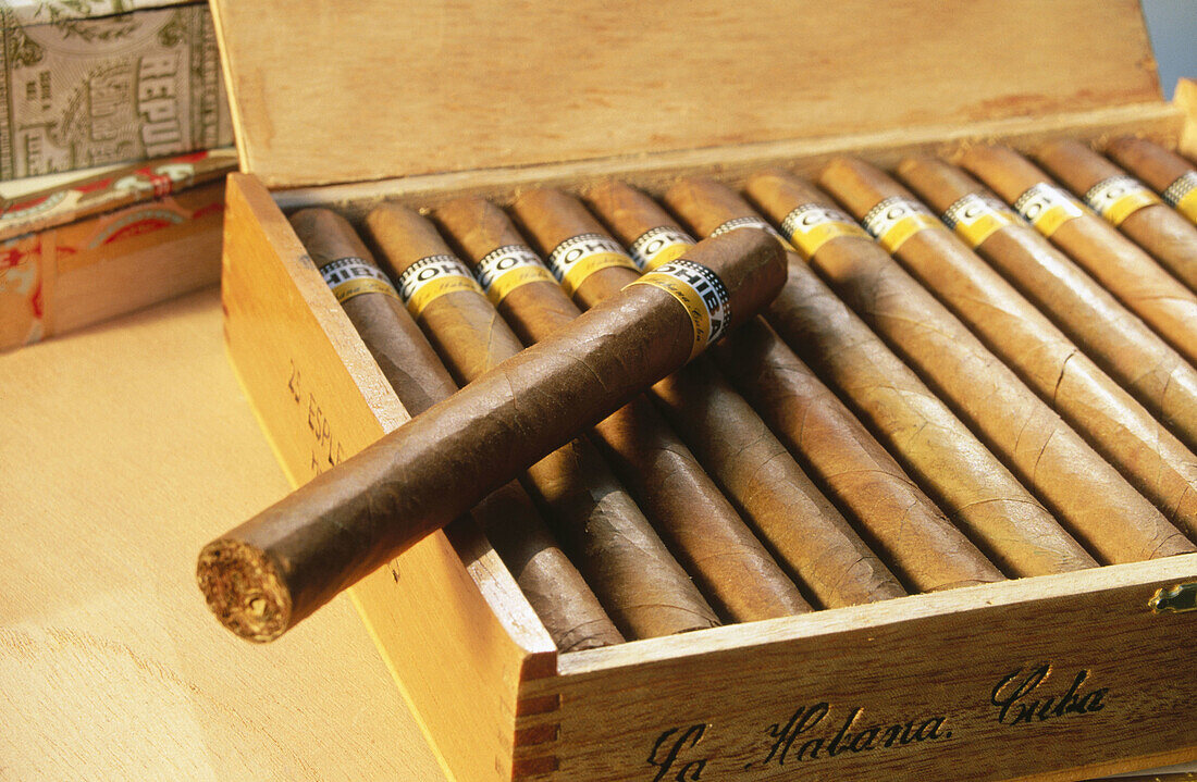 Cuba, cigars Cohiba