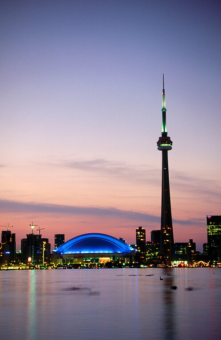 Toronto, skyline at sunset. Ontario. Canada