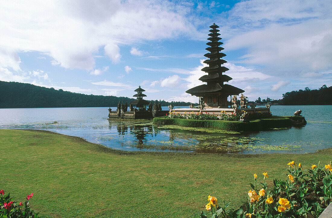 Ulun Danu Temple in Lake Baratan. Bedugul. Bali, Indonesia