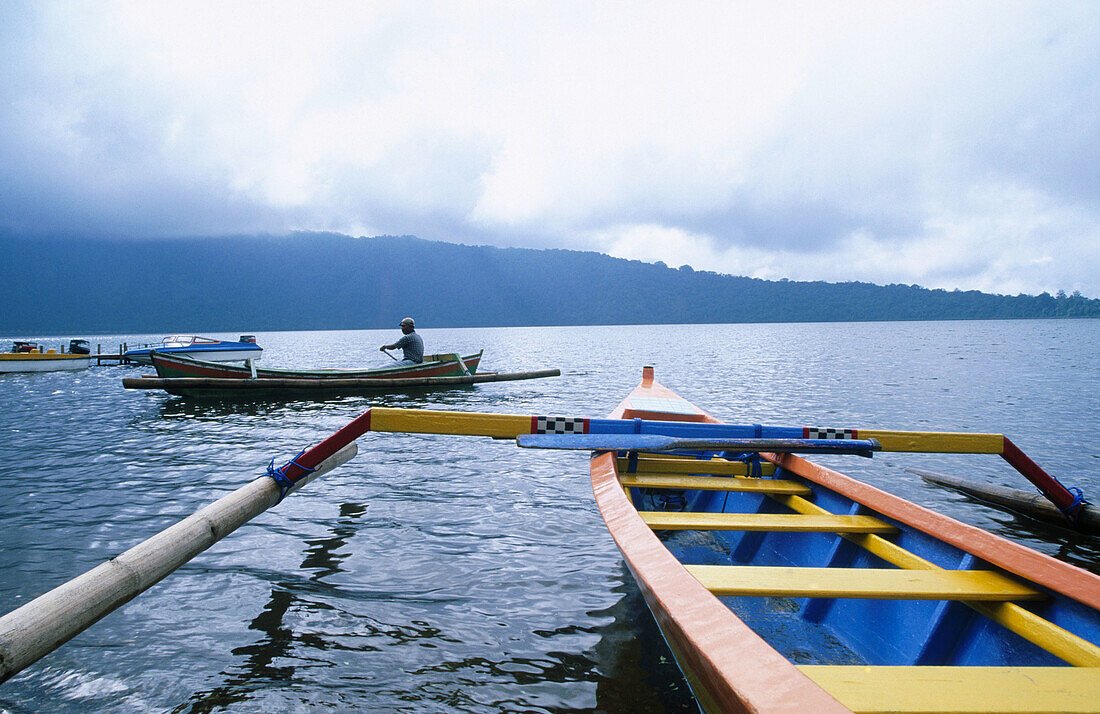 Lake Baratan (by Ulun Danu Temple) Bedugul. Bali, Indonesia