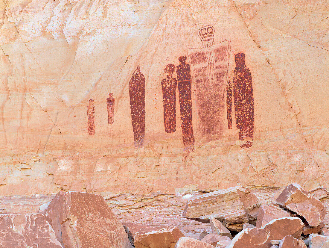 The Great Gallery pictographs in the Barrier Canyon style. Canyonlands National Park,Utah USA