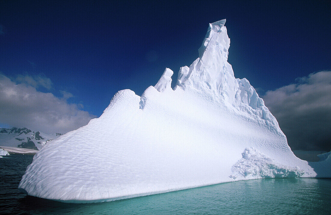 Castle-shaped iceberg. Pleneau Island. Antartica