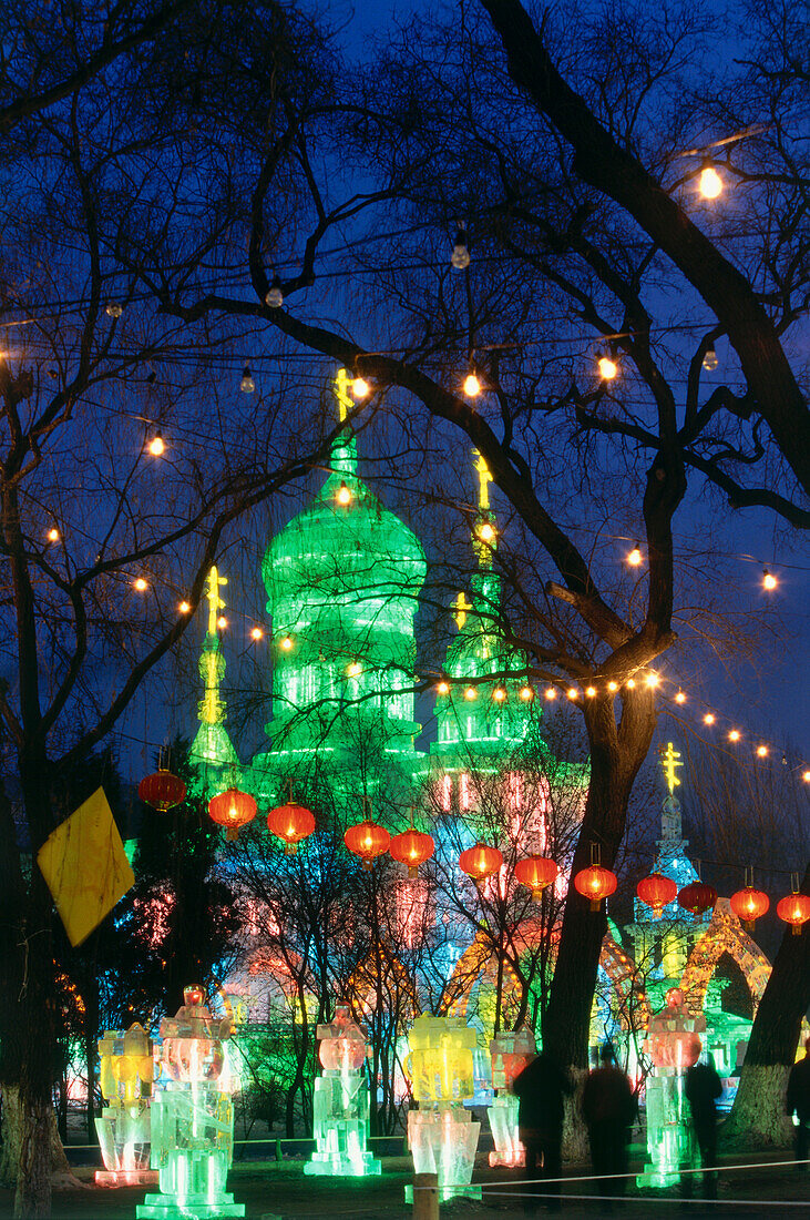 Harbin Ice Lantern-Show, Eisskulpturen-Festival, Harbin, Heilongjiang, China