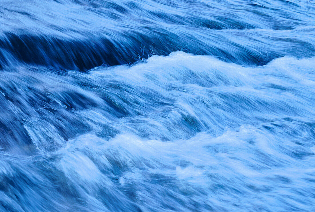 Running water in small creek