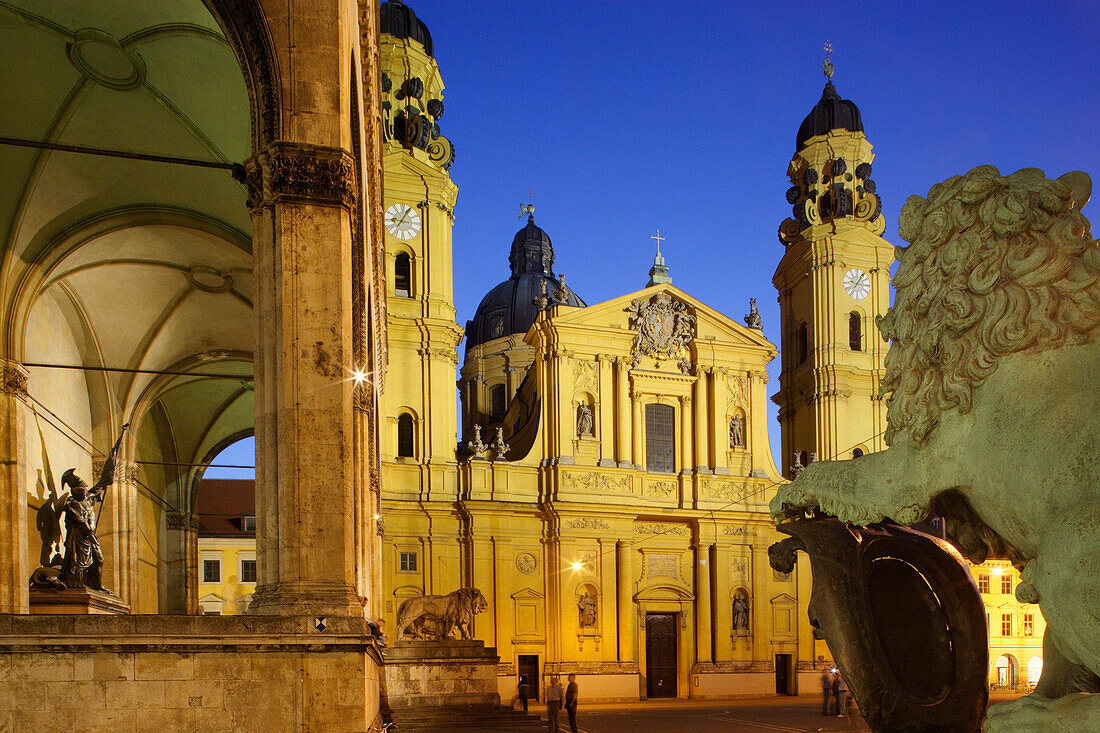 Feldherrnhalle and Theatinerkirche at night, Odeonsplatz, Munich, Bavaria, Germany