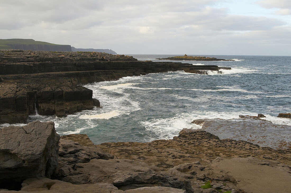 Außenaufnahme, Küste bei Doolin, County Clare, Irland, Europa