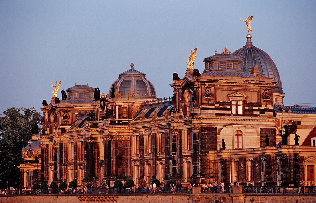 Bruehlschen Terrassen and Kunstakademie, Deutschland, Dresden