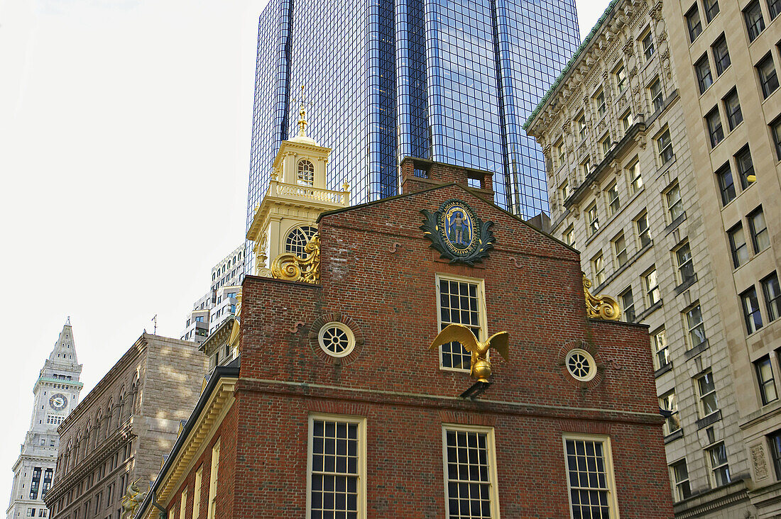 Massachusetts, Boston, Old State House, site along Freedom Trail, oldest public building in city, Custom House Tower in distance